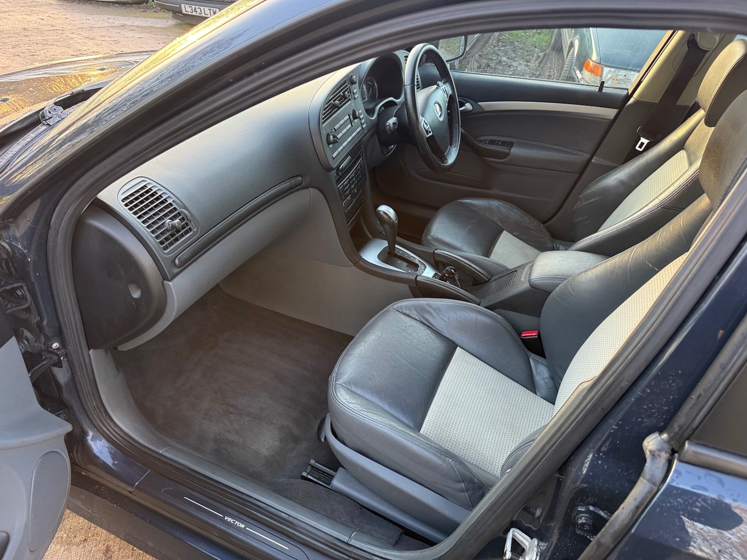 Used Saab 9-3 2005 for sale - 77014959: Photo 14