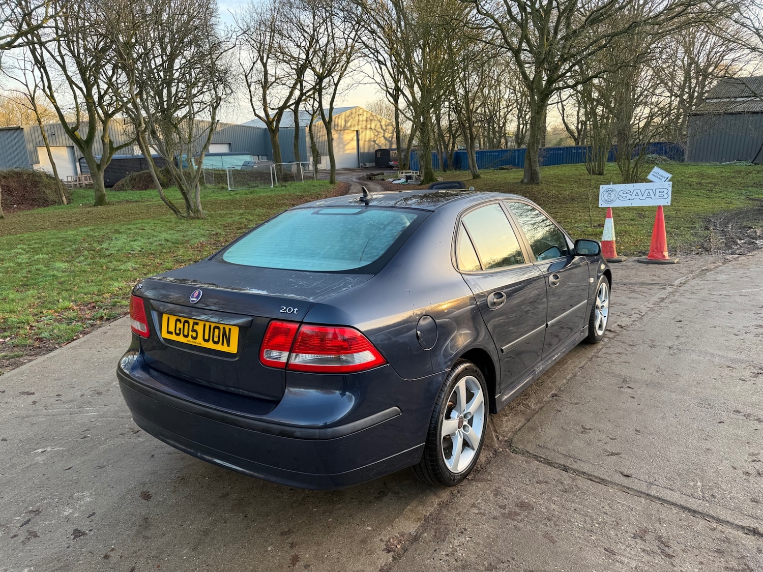 Used Saab 9-3 2005 for sale - 77014959: Photo 5