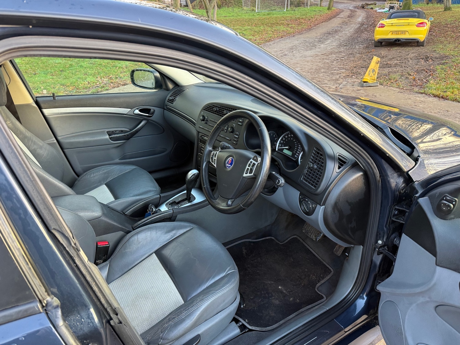 Used Saab 9-3 2005 for sale - 77014959: Photo 8