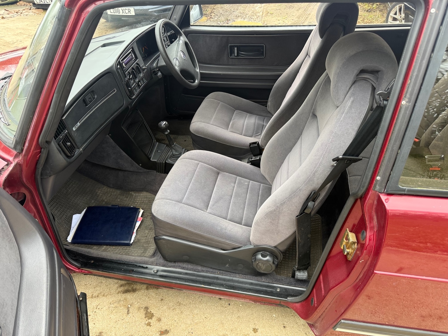 Used Saab 900 1993 for sale - 77631285: Photo 14