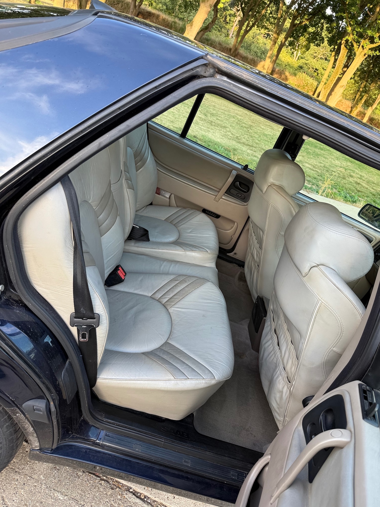Vehicle 28
