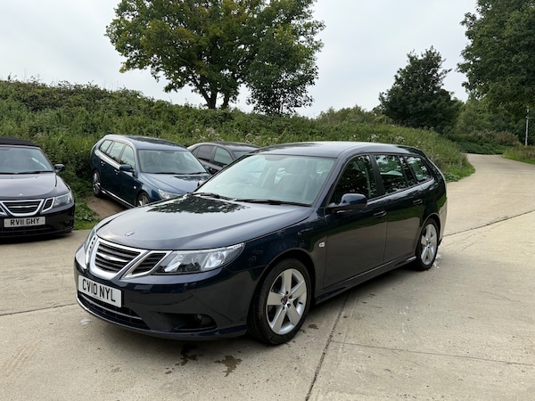 Used Saab 9-3 2010 for sale - 75543534: Photo 4