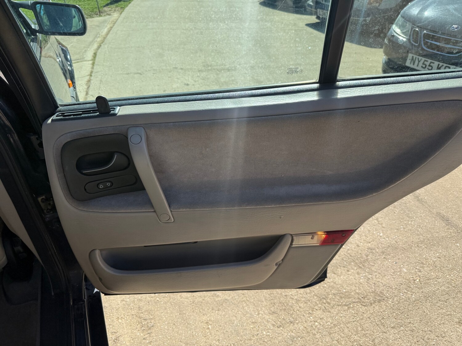 Vehicle 28