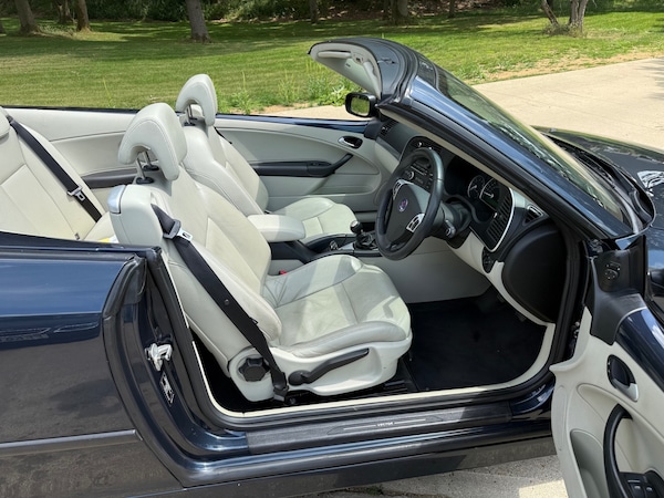 Used Saab 9-3 2006 for sale - 75093525: Photo 8