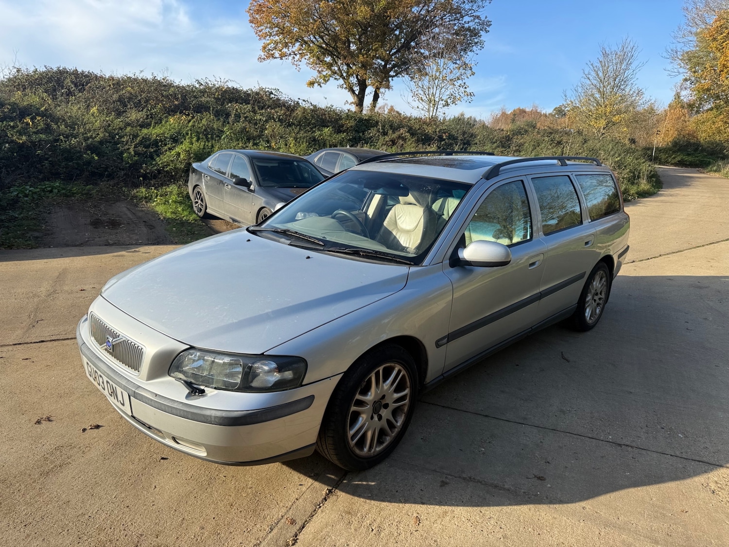 Used Volvo V70 2003 for sale - 77165808: Photo 3