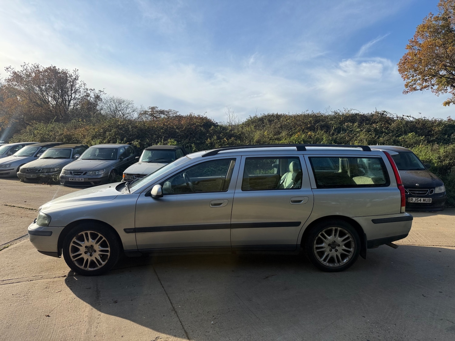 Used Volvo V70 2003 for sale - 77165808: Photo 6