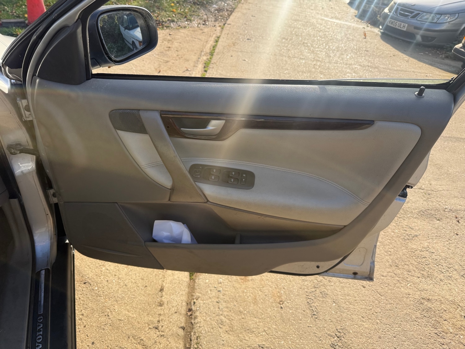 Used Volvo V70 2003 for sale - 77165808: Photo 7