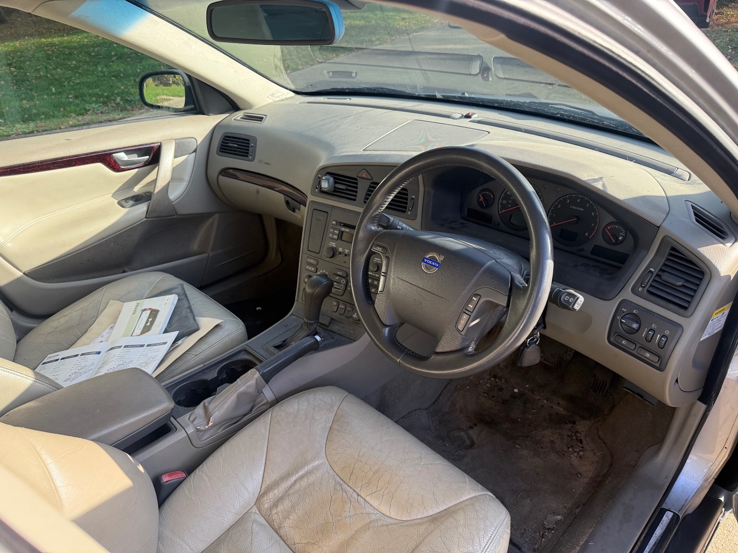 Used Volvo V70 2003 for sale - 77165808: Photo 8