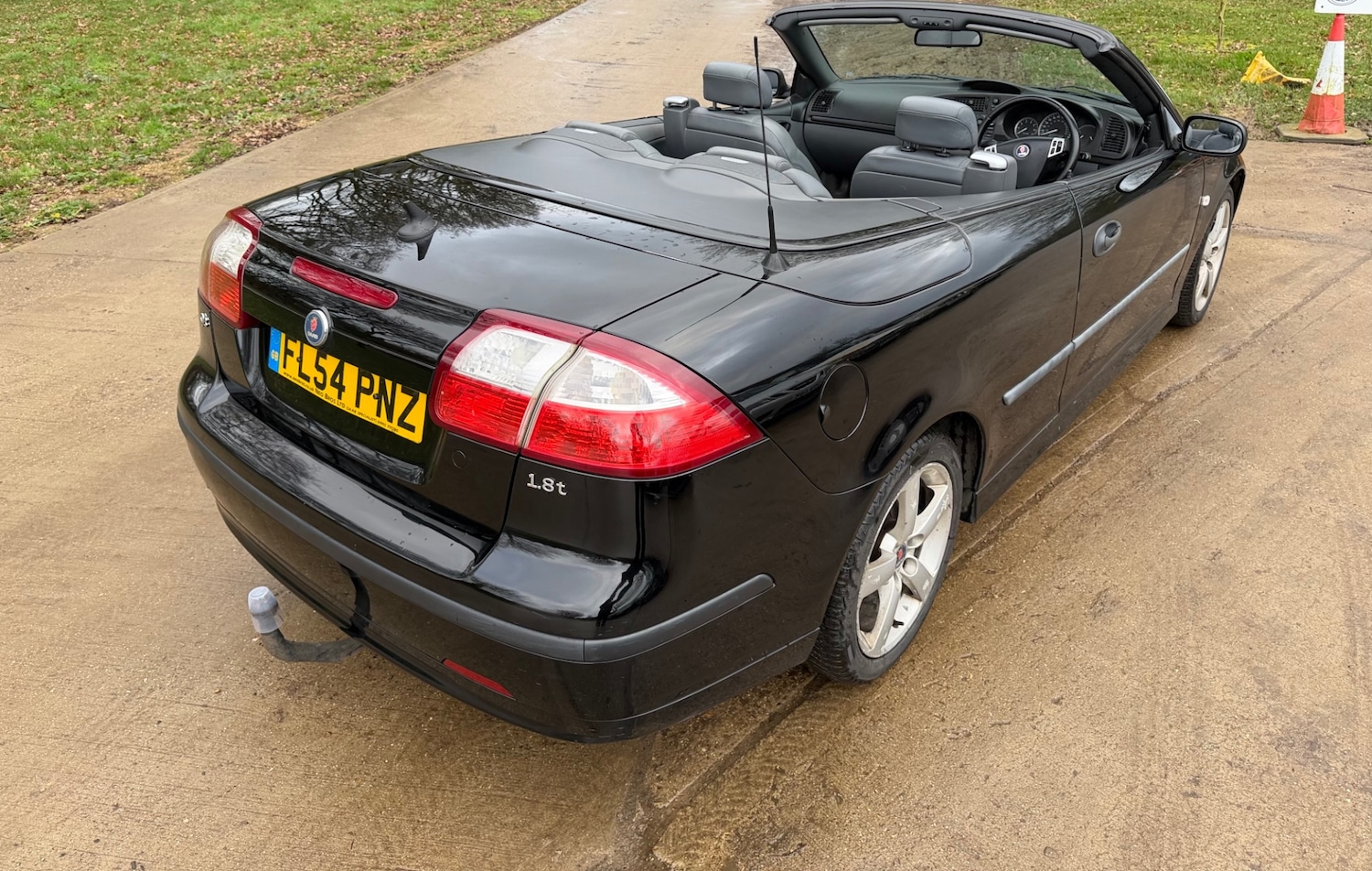 Used Saab 9-3 2004 for sale - 77691649: Photo 16