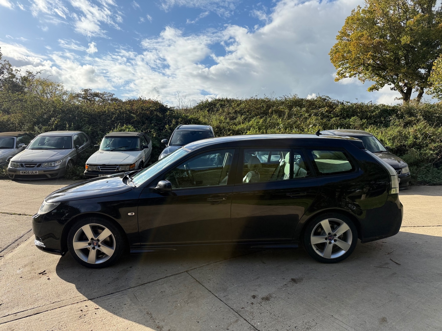 Used Saab 9-3 2008 for sale - 76346190: Photo 4