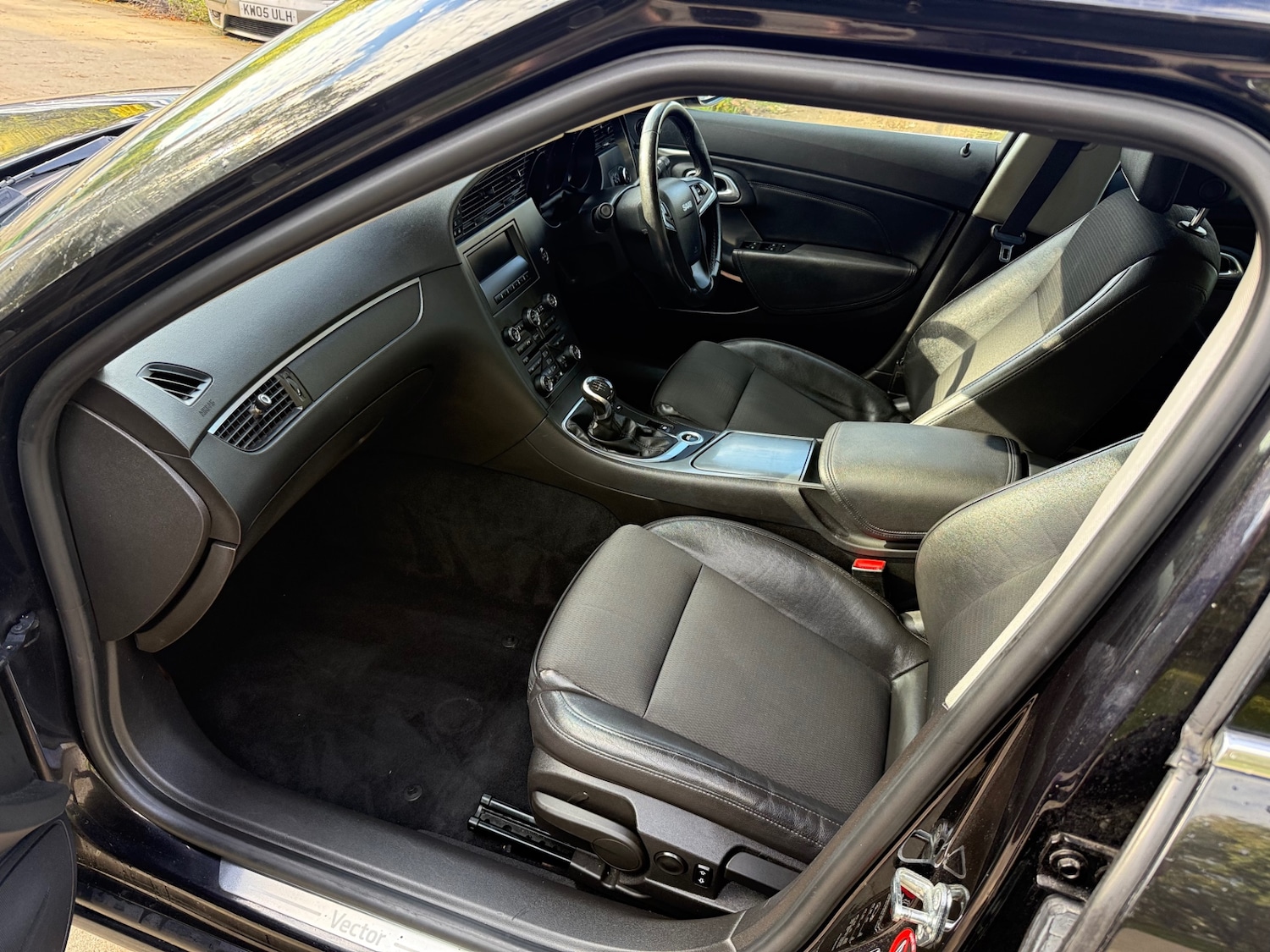 Used Saab 9-5 2010 for sale - 76334693: Photo 12