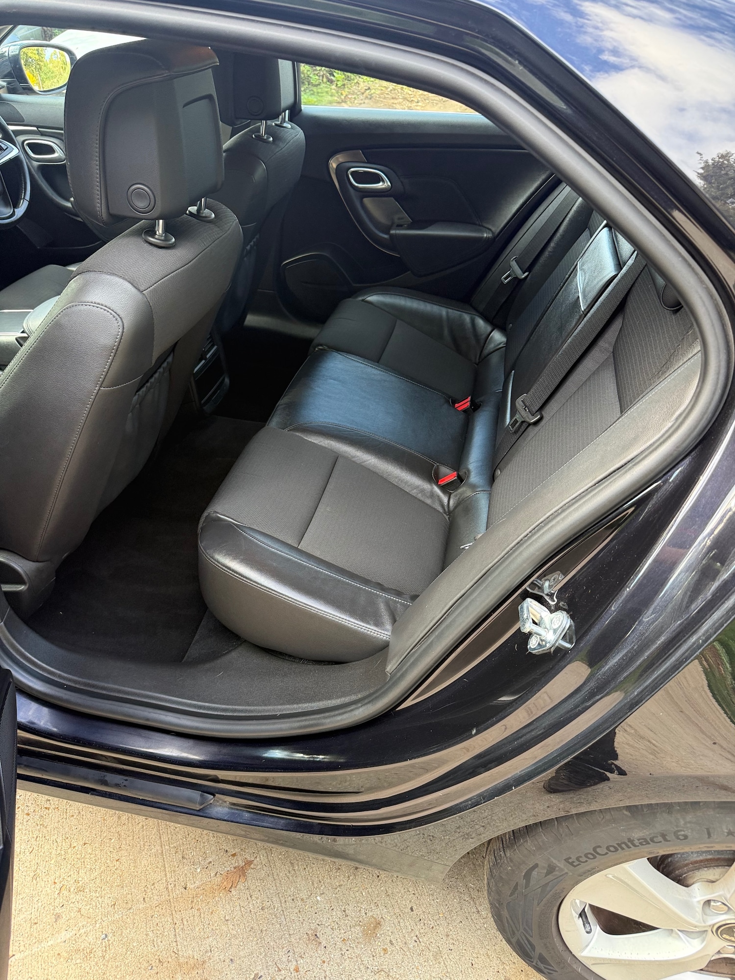 Used Saab 9-5 2010 for sale - 76334693: Photo 19