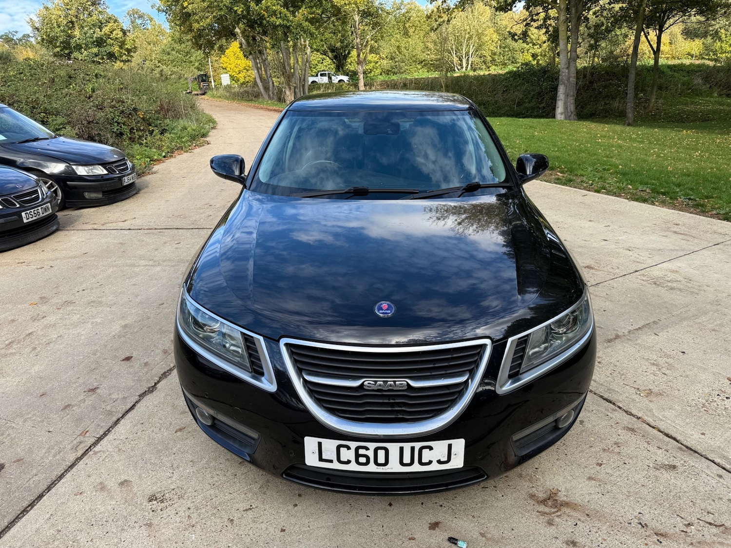 Used Saab 9-5 2010 for sale - 76334693: Photo 2