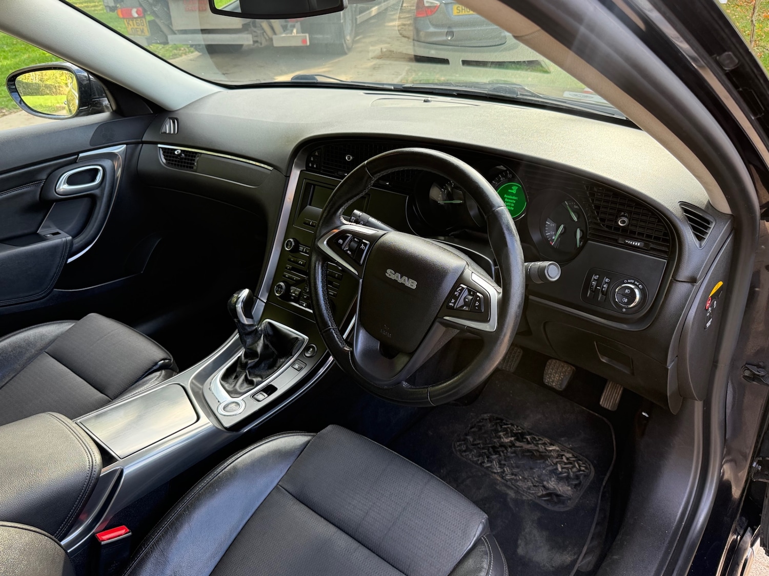 Used Saab 9-5 2010 for sale - 76334693: Photo 8