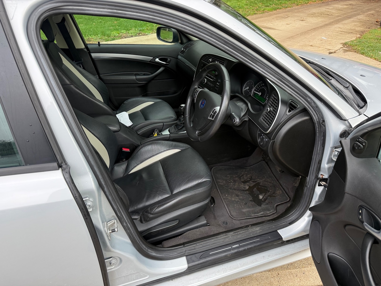 Used Saab 9-3 2008 for sale - 76275985: Photo 10