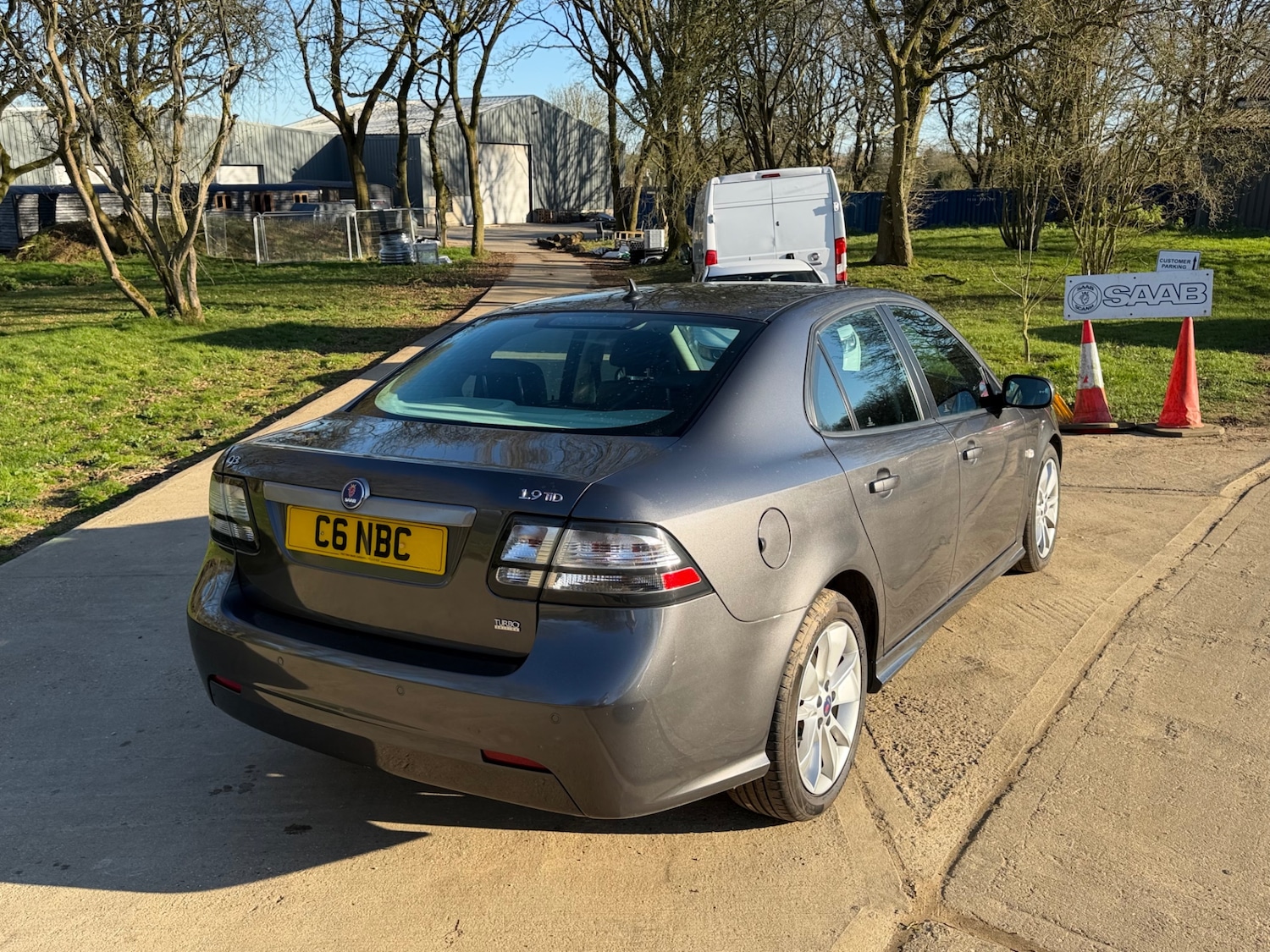 Used Saab 9-3 2009 for sale - 77992043: Photo 7