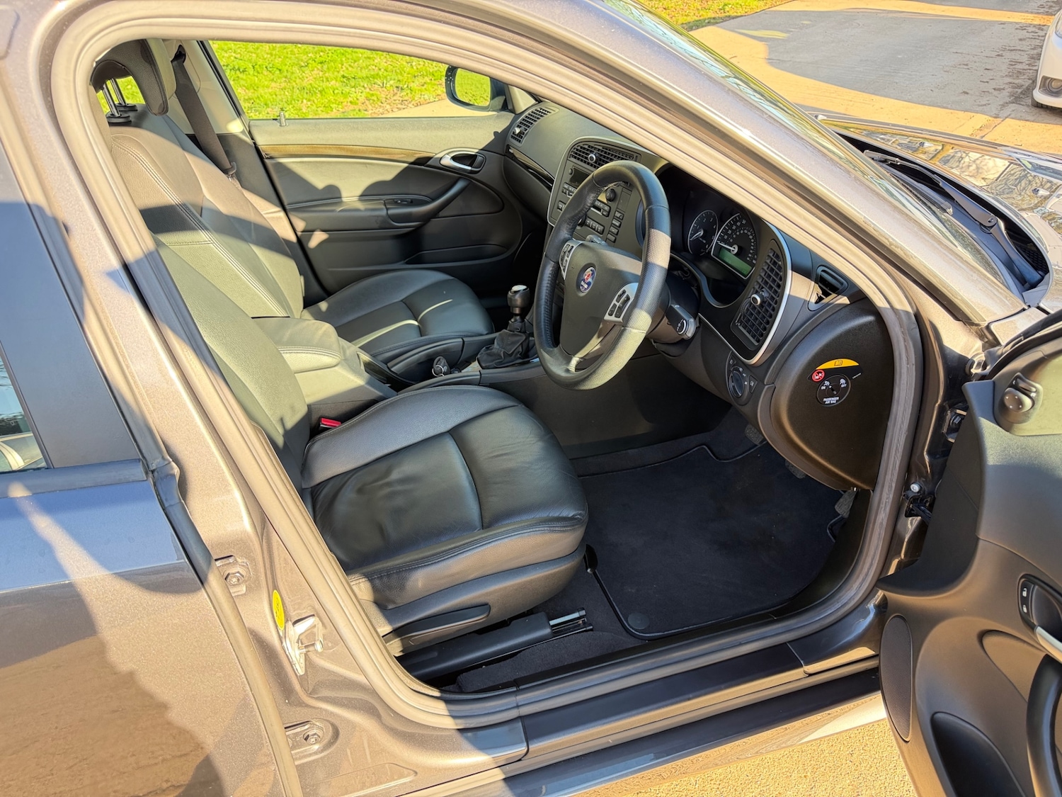 Used Saab 9-3 2009 for sale - 77992043: Photo 9