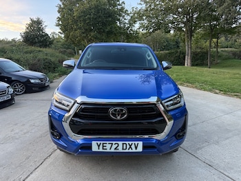 Used Toyota Hilux 2023 for sale - 76045569: Photo