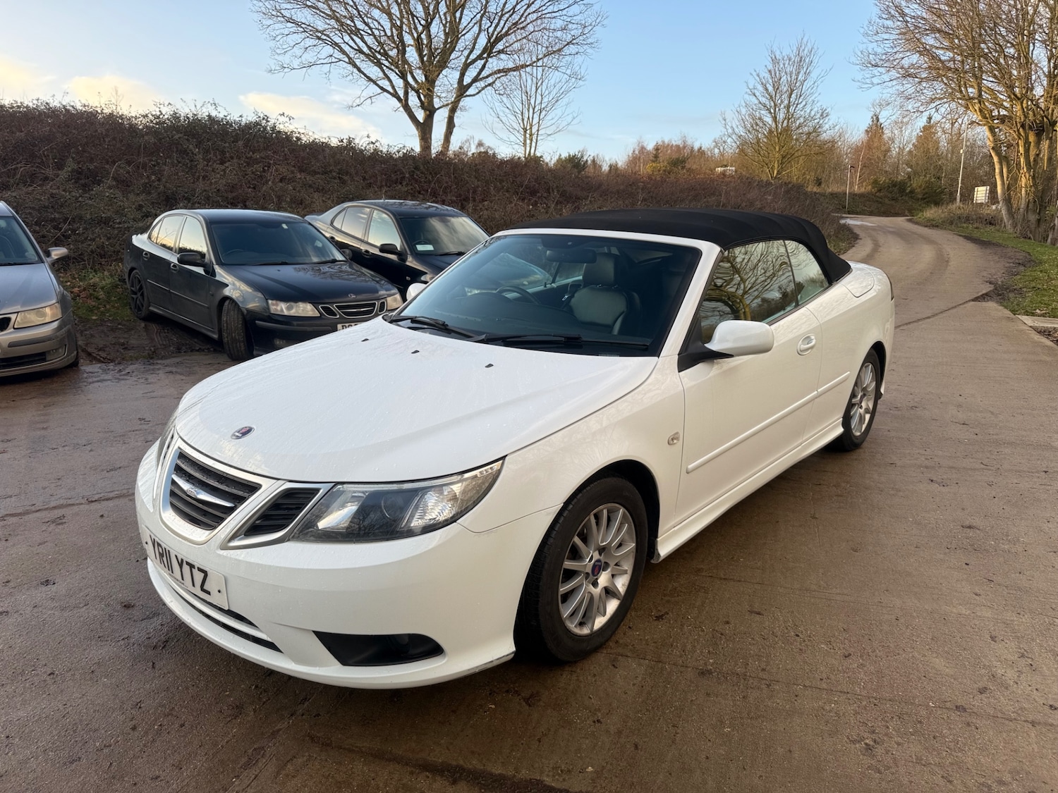 Used Saab 9-3 2011 for sale - 77393680: Photo 3