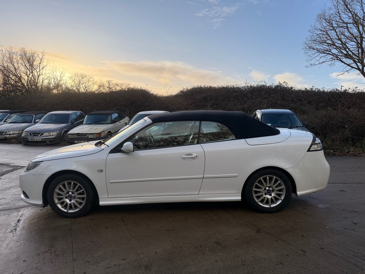 Used Saab 9-3 2011 for sale - 77393680: Photo 4