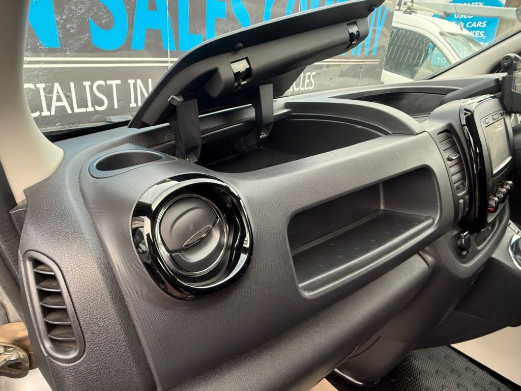 Used Vauxhall Vivaro 2019 for sale - 76617545: Photo 40