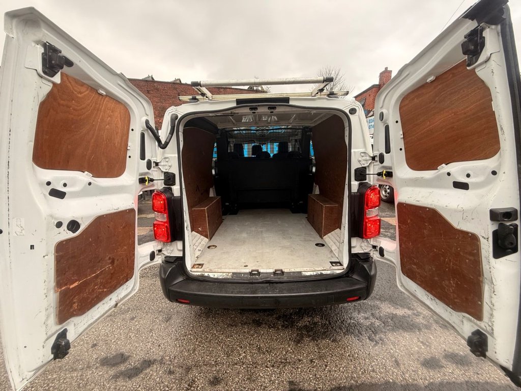 Used Vauxhall Vivaro 2019 for sale - 77480192: Photo 20