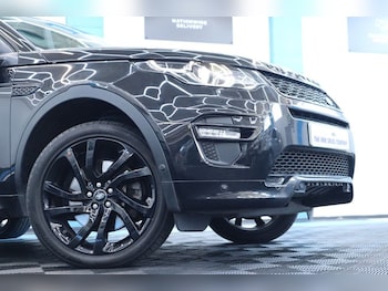 Used Land Rover Discovery Sport 2018 for sale - 79166797: Photo