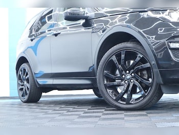 Used Land Rover Discovery Sport 2018 for sale - 79166797: Photo