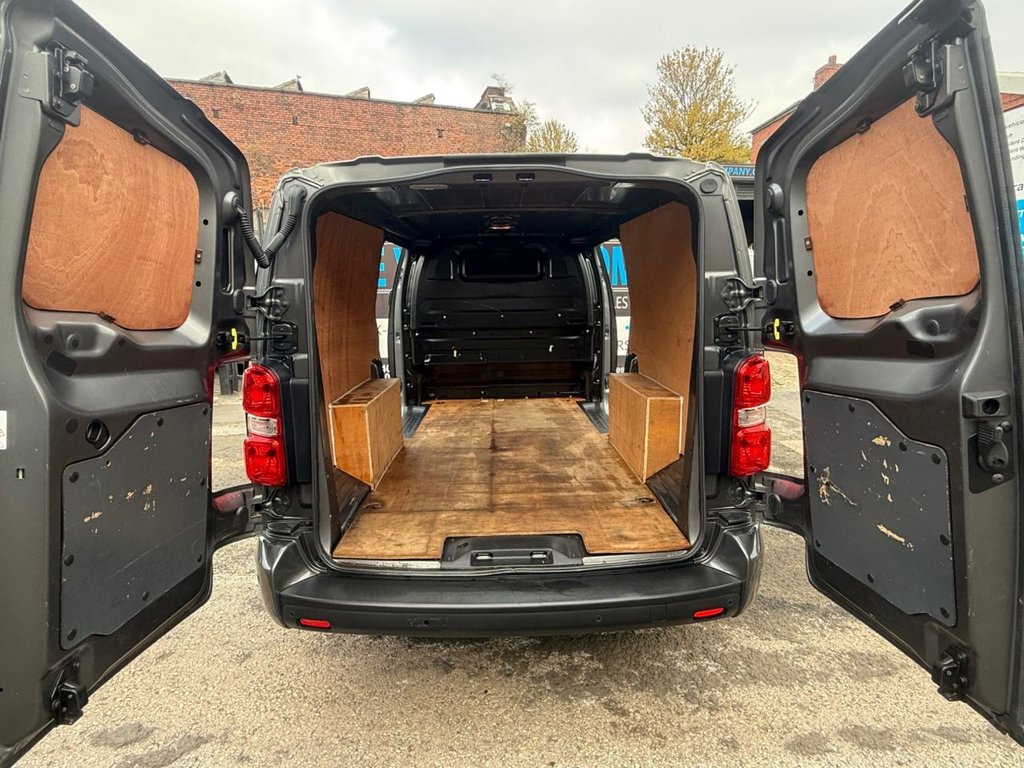 Used Vauxhall Vivaro 2021 for sale - 75947506: Photo 16