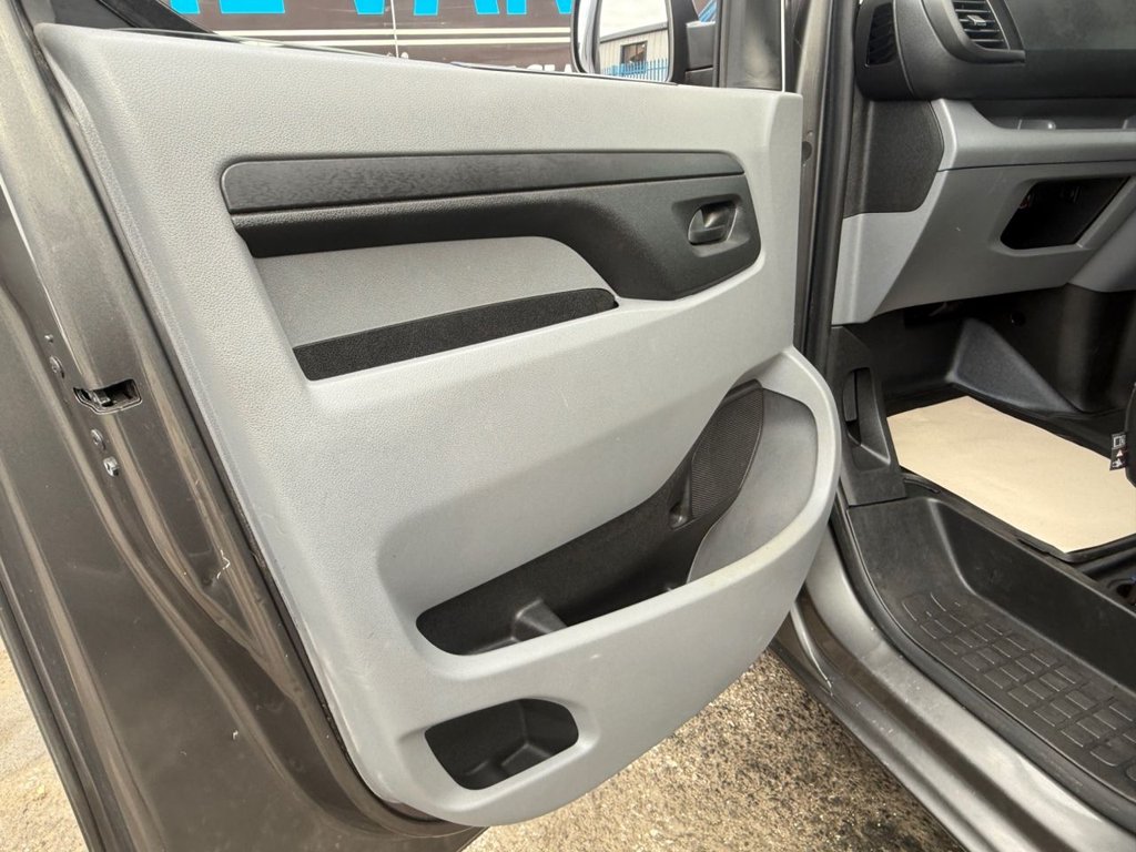 Used Vauxhall Vivaro 2021 for sale - 75947506: Photo 27