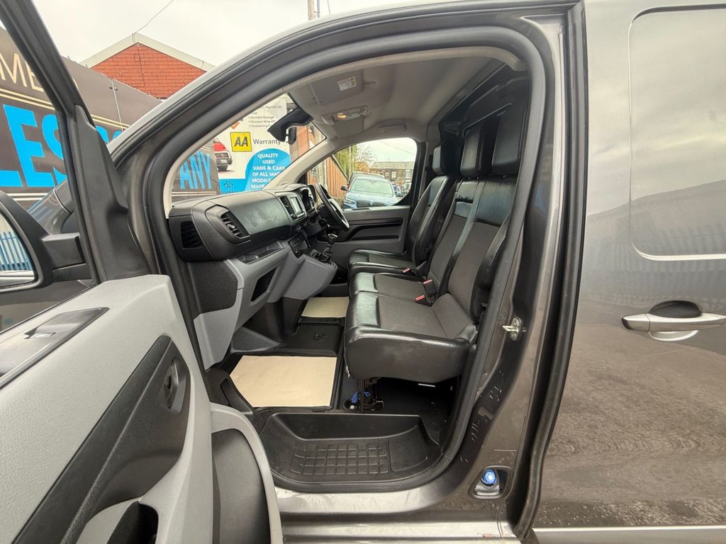 Used Vauxhall Vivaro 2021 for sale - 75947506: Photo 28