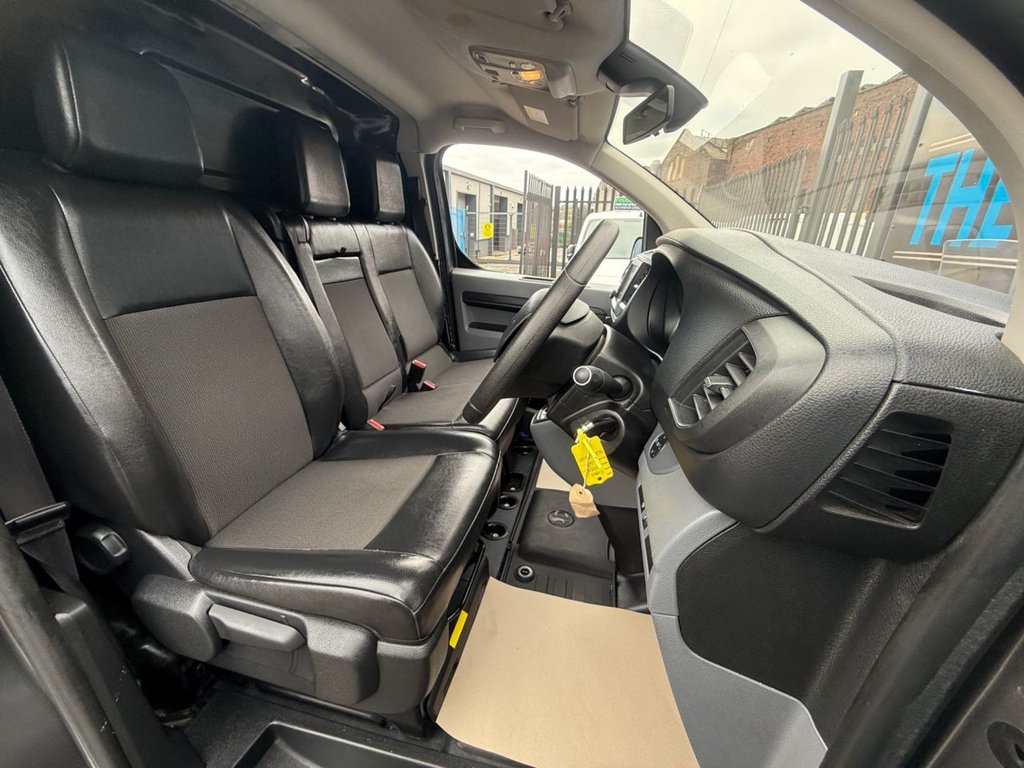 Used Vauxhall Vivaro 2021 for sale - 75947506: Photo 50