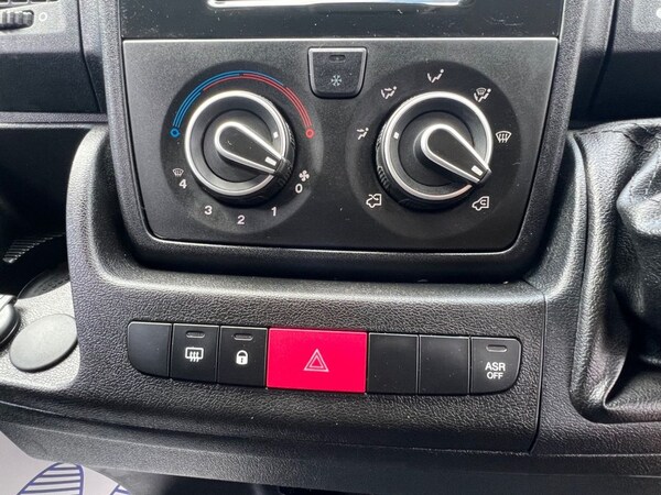 Used Citroen Relay 2018 for sale - 75094411: Photo 28