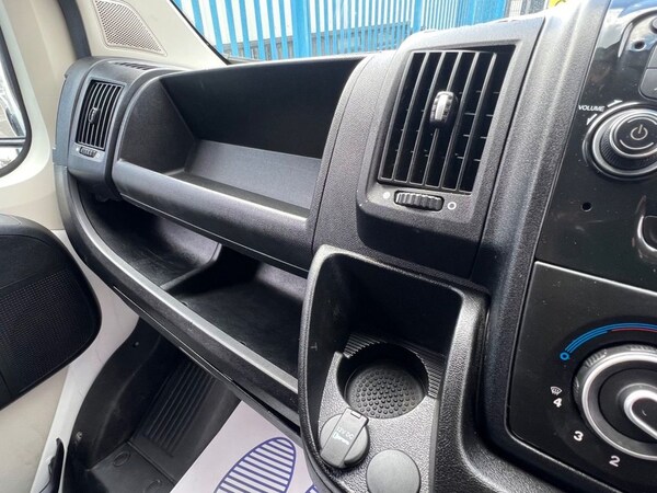 Used Citroen Relay 2018 for sale - 75094411: Photo 35