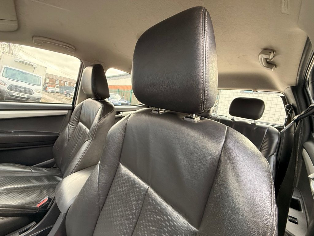 Used Isuzu D-Max 2015 for sale - 77725714: Photo 35