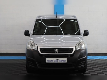 Used Peugeot Partner 2015 for sale - 79142253: Photo