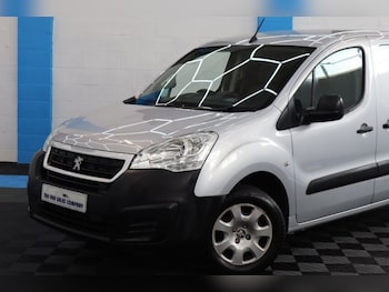 Used Peugeot Partner 2015 for sale - 79142253: Photo