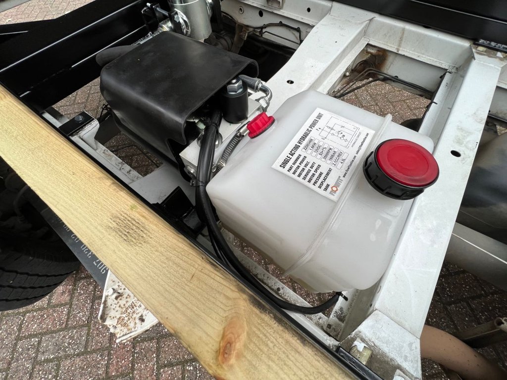 Vehicle 31