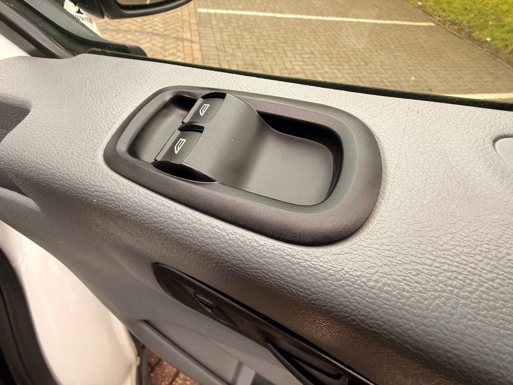 Used Ford Transit 2017 for sale - 77477438: Photo 40