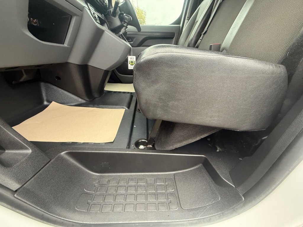 Used Vauxhall Vivaro 2020 for sale - 76098190: Photo 21