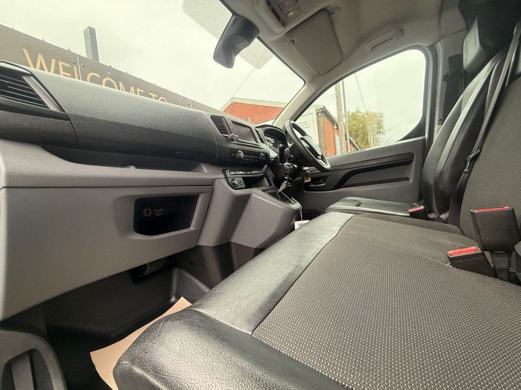 Used Vauxhall Vivaro 2020 for sale - 76098190: Photo 32