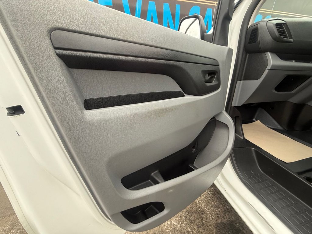 Used Vauxhall Vivaro 2020 for sale - 76098190: Photo 33