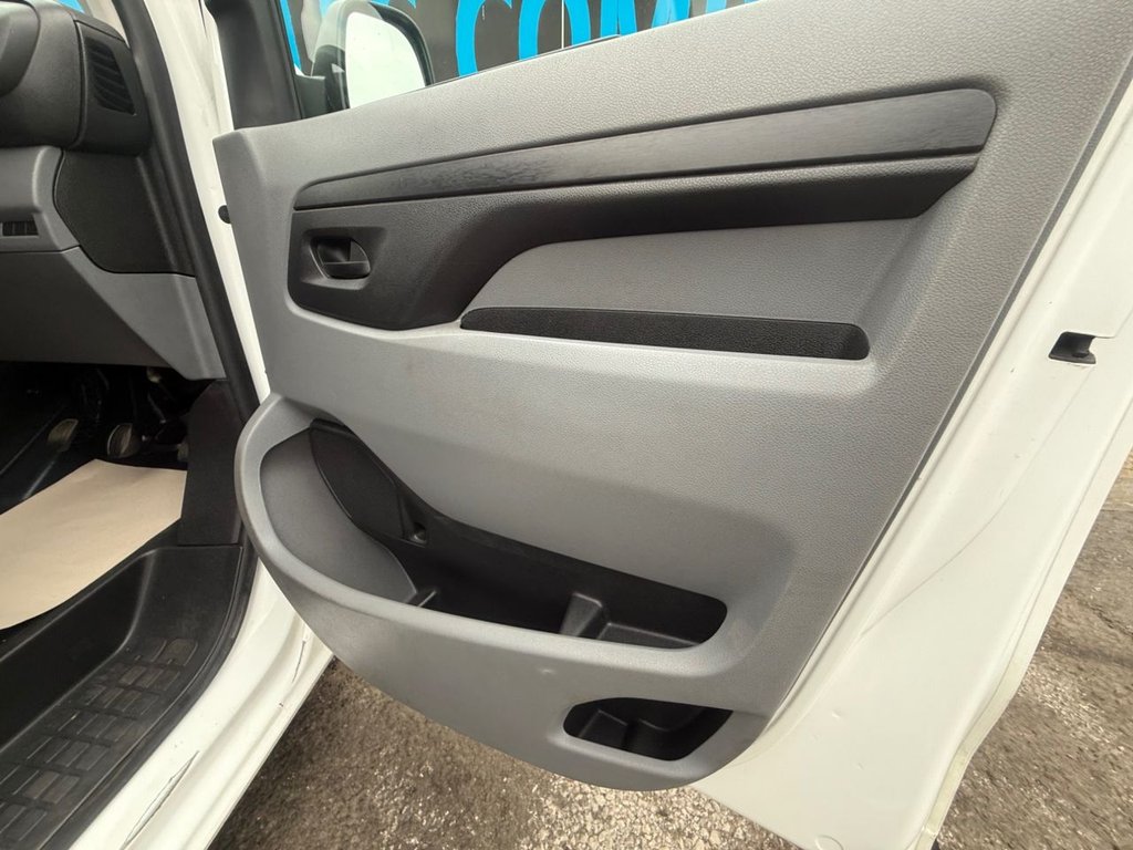 Used Vauxhall Vivaro 2020 for sale - 76098190: Photo 34