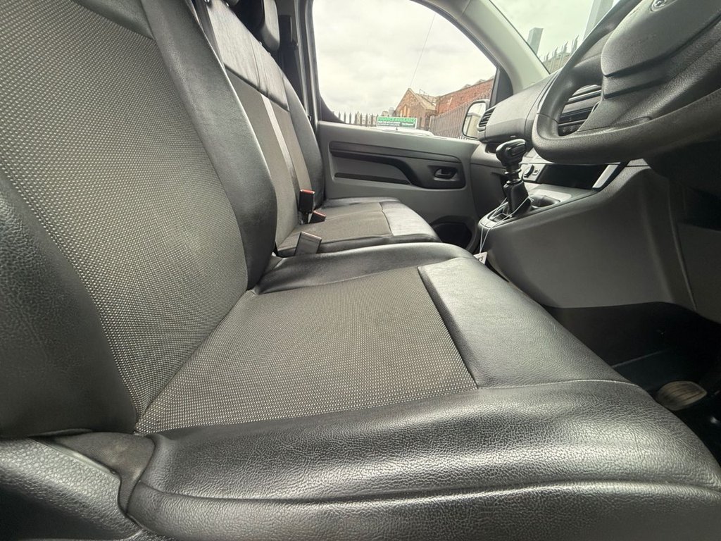 Used Vauxhall Vivaro 2020 for sale - 76098190: Photo 40