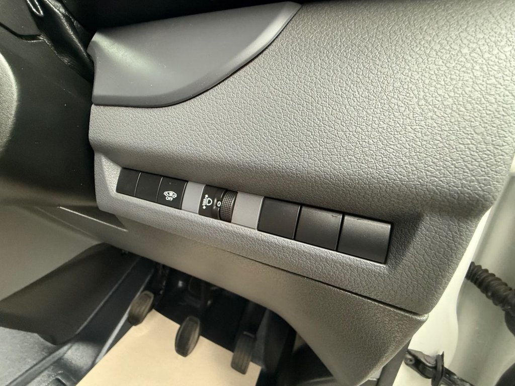 Used Vauxhall Vivaro 2020 for sale - 76098190: Photo 42