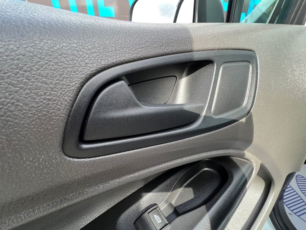 Used Ford Transit Connect 2020 for sale - 76536073: Photo 43