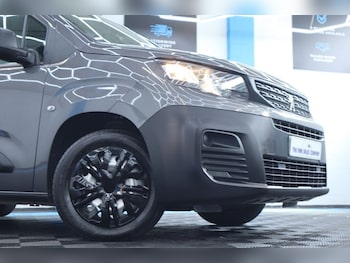 Used Peugeot Partner 2023 for sale - 79563207: Photo