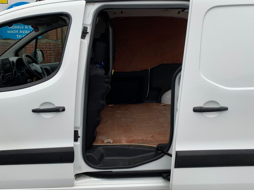 Used Peugeot Partner 2018 for sale - 76710019: Photo 17