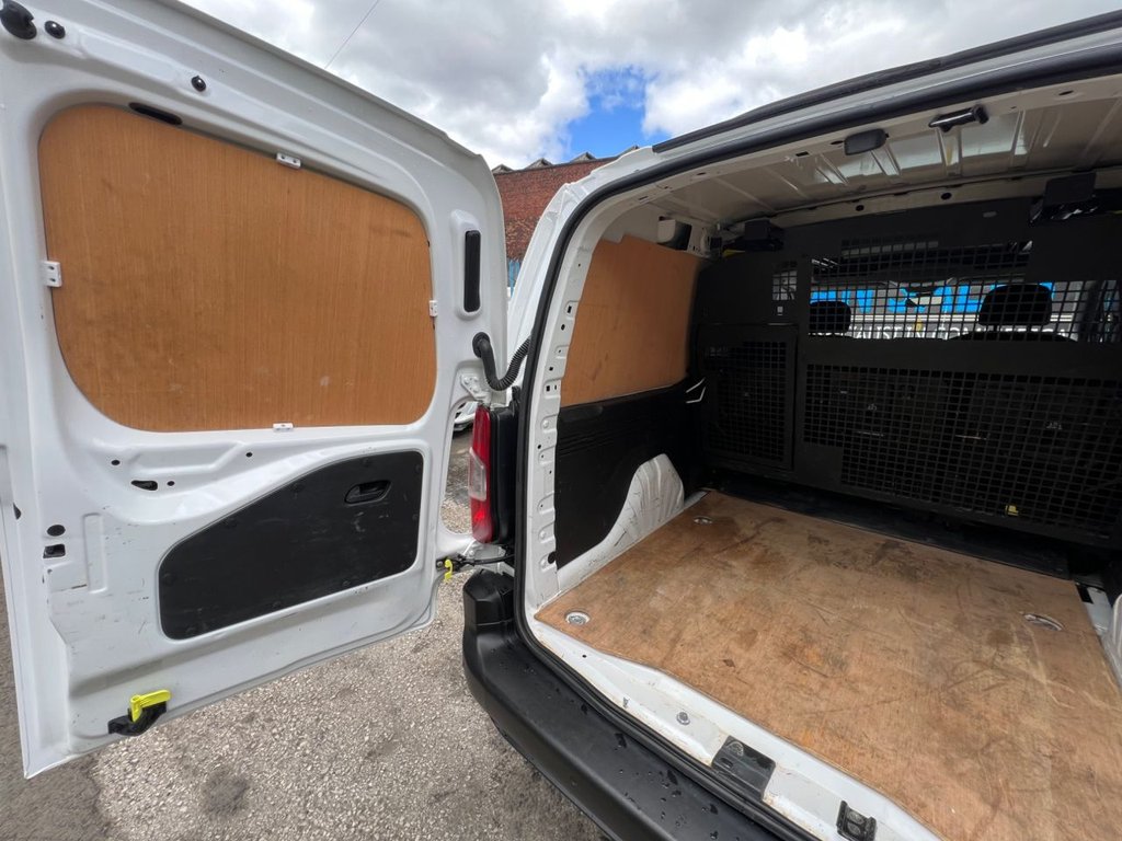 Used Peugeot Partner 2020 for sale - 75947400: Photo 17
