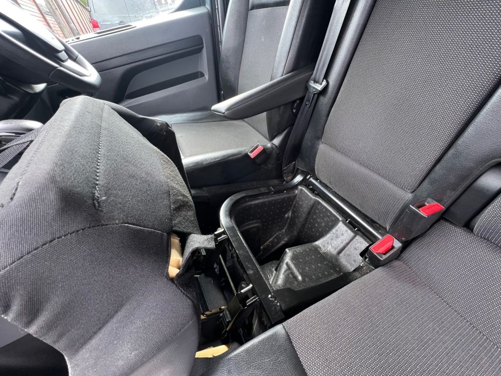 Vehicle 33